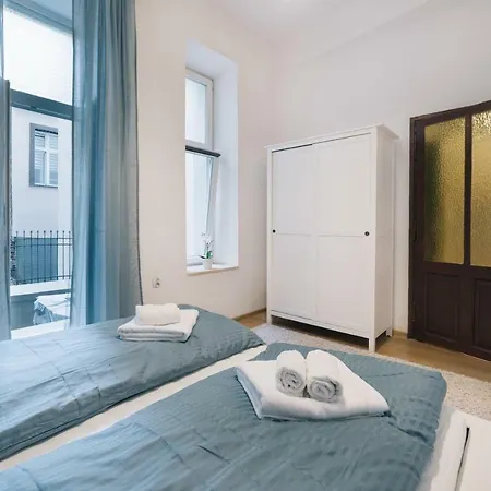 Cozy In Jewish Quarter By Apart Service Lägenhet *